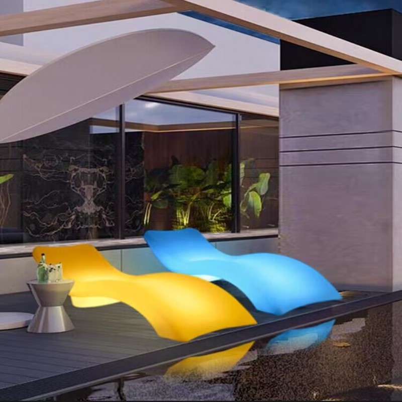 Solar Power Outdoor Furniture  - Outdoor Power Recliner のレビューと価格