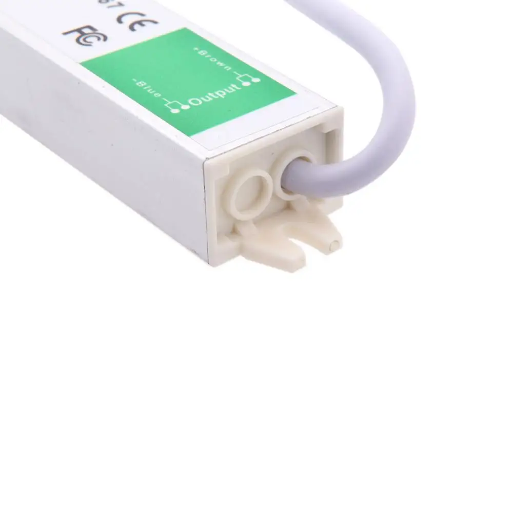 30W AC110 230V To DC 12V 24v D - Outdoor Use Power Strip のレビューと価格